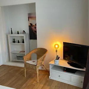 Apartamento Aux Deux Colombes Avec Balcon Et Garage, Pamiers
